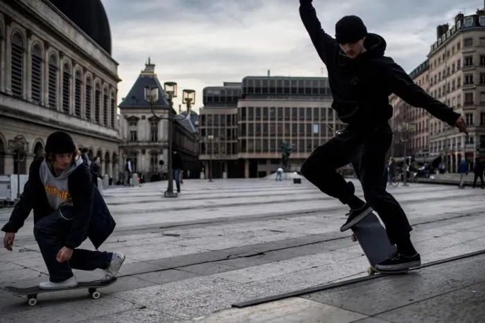 Framed Print : France-Skateboard-Hdv Framed Print : France-Skateboard-Hdv