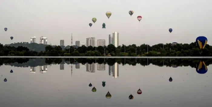 Framed Print : Malaysia-Lifestyle-Festival-Balloons