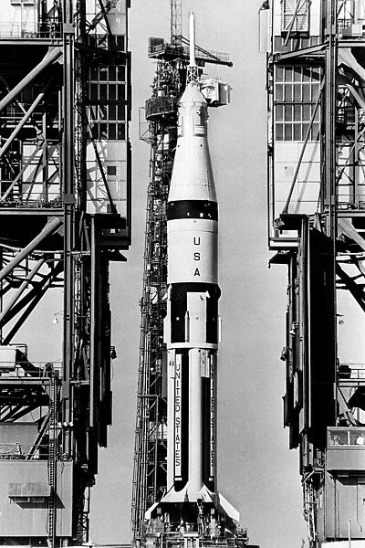 Moon-Apollo VII. Picture showing the Apollo VII spacecraft before it was