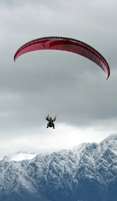 Framed Print : New Zealand-Feature-Paragliding