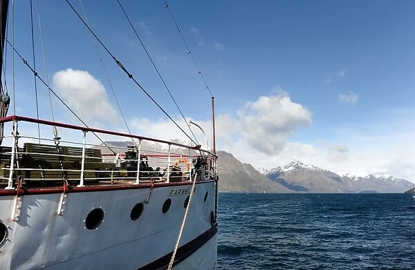 New Zealand-Feature-Ship-Earnslaw