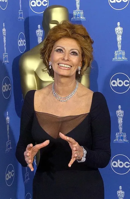Framed Print : Oscars-Sophia Loren