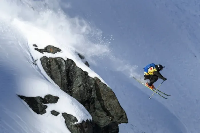 Framed Print : Ski-Snowboard-Freeride-Xtreme-World-Sui