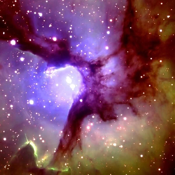 Space-Trifid Nebula. This Image obtained 07 April