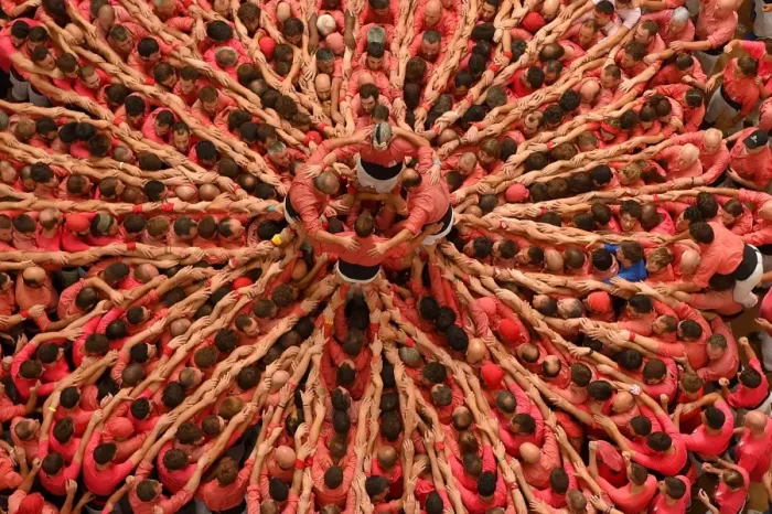 Framed Print : Spain-Catalonia-Human-Towers-Castellers Framed Print : Spain-Catalonia-Human-Towers-Castellers