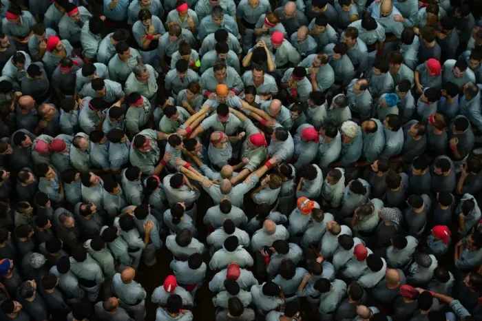 Framed Print : Spain-Catalonia-Human-Towers-Castellers Framed Print : Spain-Catalonia-Human-Towers-Castellers
