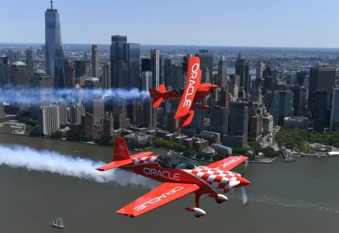 Framed Print : Us-Aviation-Airshow-Oracle