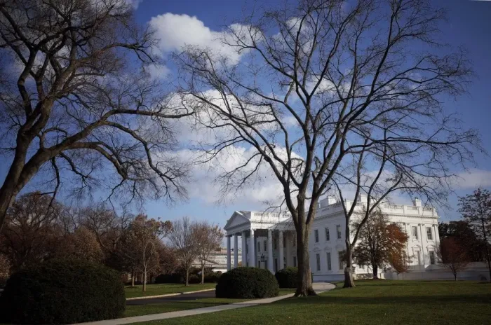 Framed Print : Us-Politics-White House Framed Print : Us-Politics-White House