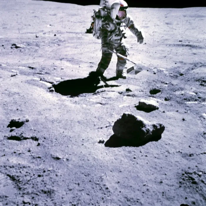 Framed Print : Us-Space-Moon-Apollo XII Framed Print : Us-Space-Moon-Apollo XII