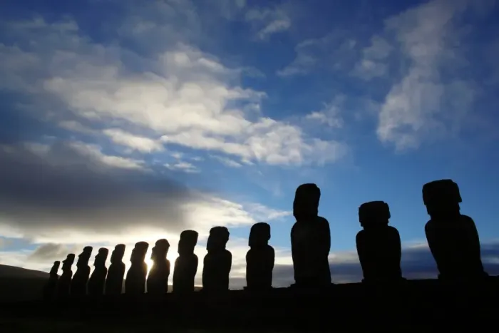 Framed Print : View of Moais -- stone statues of the Rapa Nui culture -- on the Ahu Tongariki site