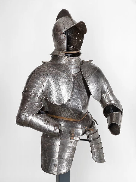 Half armour, 1550-1610 (steel, hammered, riveted)