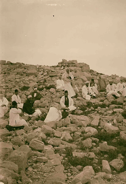Samaritan Passover Mt Gerizim Early morning prayer