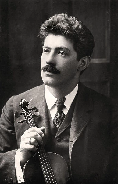 Fritz Kreisler (1875-1962), Austrian-born American violinist and composer, 1907. Artist: Rotary Photo