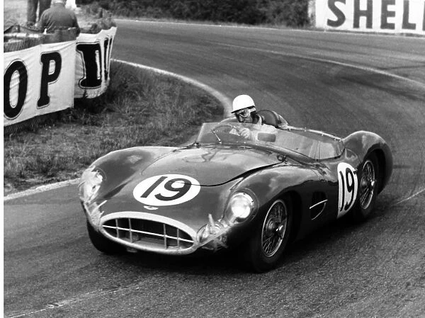 Le Mans, France. 22-23 June 1957: Roy Salvadori  /  Les Leston, , retired