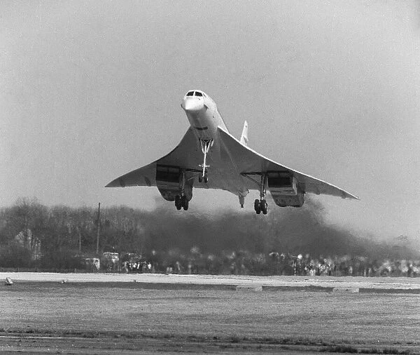 Aircraft BAC Aerospatiale Concorde 002 1st Landing April 1969 The British built