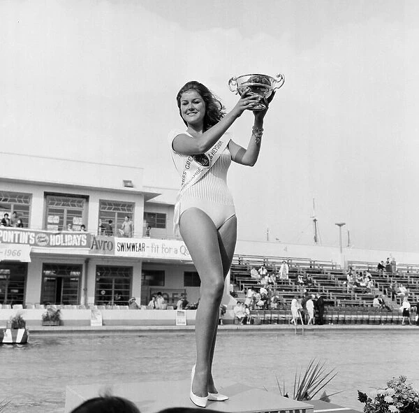 Carole Fletcher, 19 from Southport, crowned Miss Great Britain, in Morecambe