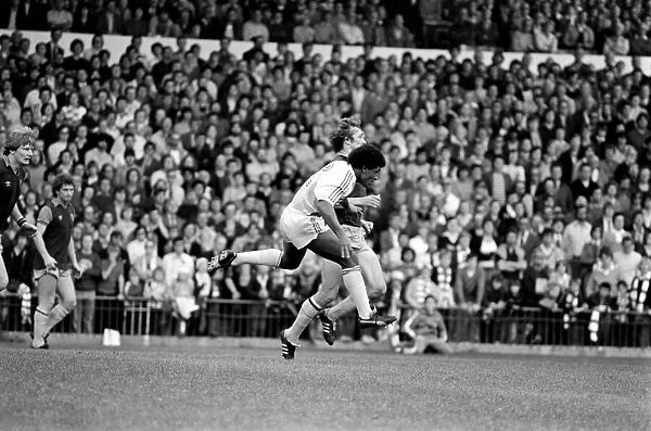 English Division 1. Crystal Palace 0 v. Aston Villa 1. September 1980 LF04-34-132