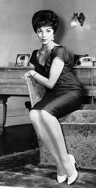 Joan Collins actress