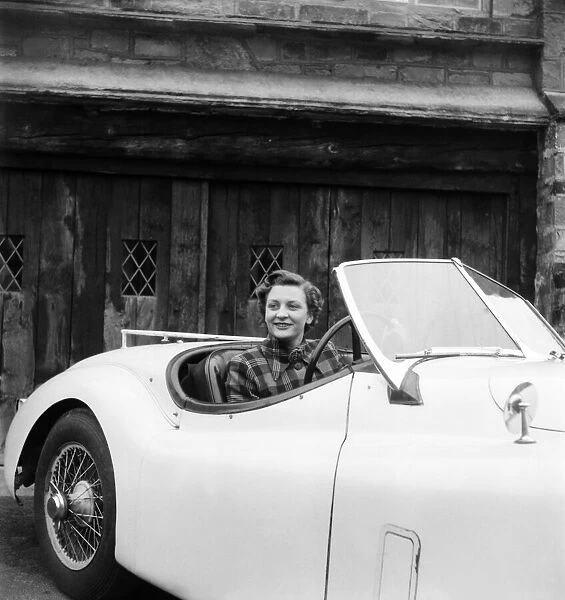 Pat Appleyard female motor racing driver. April 1953 D1989-001