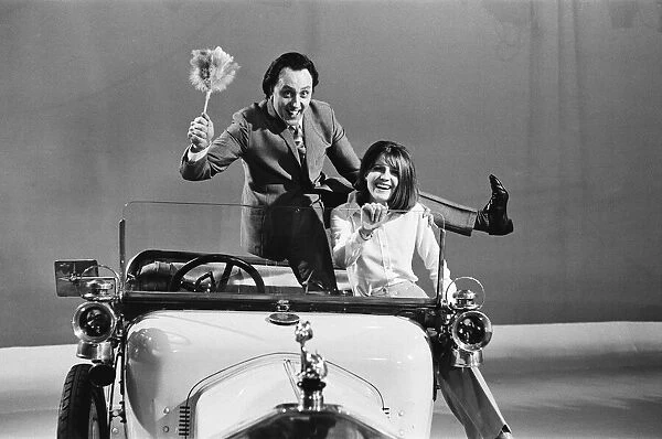 Sandie Shaw and Ken Dodd appear on the ABC Television Show Doddys Music Box