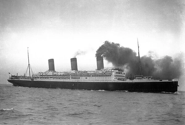 White Star Line ship RMS Majestic at Southampton 11th April 1922