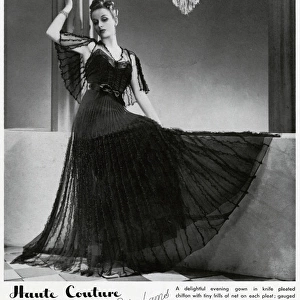 Advert for Debenham & Freebody evening gown 1938