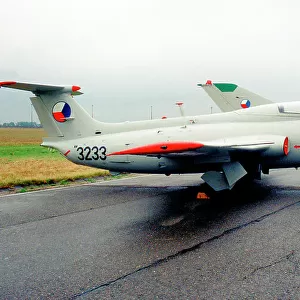 Aero L-29 Delfin 3233