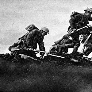 Canadian Infantrymen attack, France, 1916