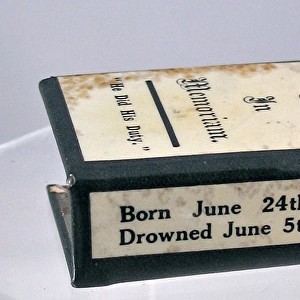 Matchbox cover inscribed In memoriam - Kitchener, WW1