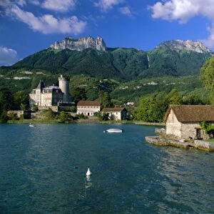 Lac d Annecy, Haute Savoie, Rhone Alpes, France, Europe