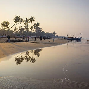 India, Goa, Fishermen on Colva beach