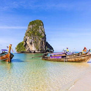 Longtail boats on, Phra Nang beach, Railay Peninsula, Krabi Province, Thailand