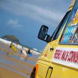 UK, England, Cornwall, Polzeath Beach, Ice Cream Van