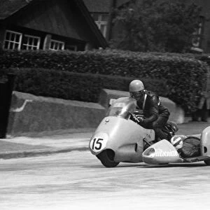 Bill Beevers & John Chisnall (Norton) 1960 Sidecar TT