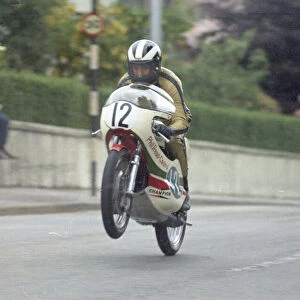 Phil Read (Yamaha) 1971 Junior TT