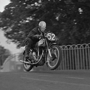 Robert Kerr Norton 1949 Senior Clubman TT Practice