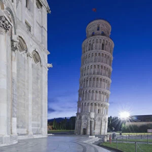 Europe, Italy, Tuscany, Pisa, Cathedral Square (Piazza del Duomo) Leaning Tower of Pisa