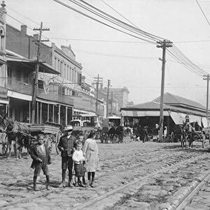 New Orleans children along a carriage track, circa 1895