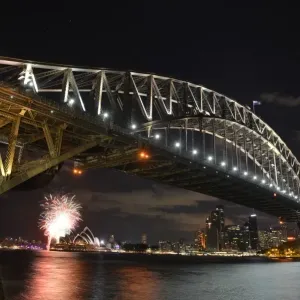 Australia-Sydney-Bridge-Earth Hour