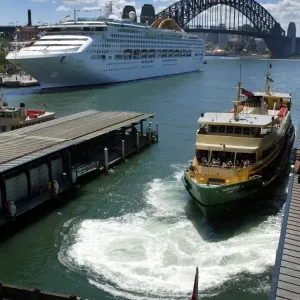 Australia-Tourism-Ship-Adonia Australia-Tourism-Ship-Adonia