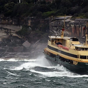 Australia-Weather-Ferry