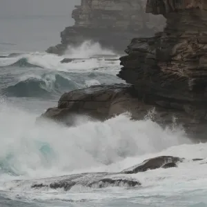 Australia-Weather-Surf