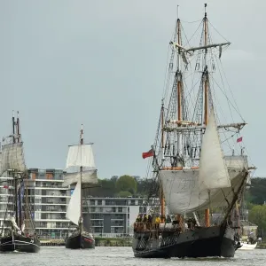 Britain-Festival-Tall Ships Britain-Festival-Tall Ships