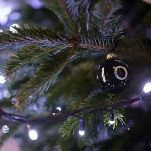 Britain-Politics-Christmas Britain-Politics-Christmas