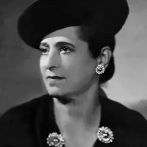 Helena Rubinstein with Cosmetics Print