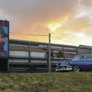 Cuba-Castro-Classic Car