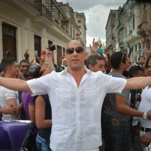 Cuba-Chanel-Vin Diesel Cuba-Chanel-Vin Diesel