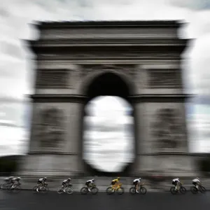 Geraint Thomas in Yellow Jersey Print Geraint Thomas in Yellow Jersey Print