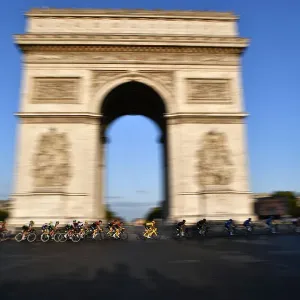 CYCLING-FRANCE-TDF2019-POSTCARD CYCLING-FRANCE-TDF2019-POSTCARD
