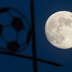 Fbl-Wc-2018-Feature-Moon Fbl-Wc-2018-Feature-Moon